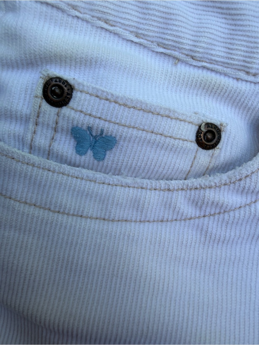 Aeropostale White Corduroy Bootcut Low-Rise Jeans - Juniors Size 3/4